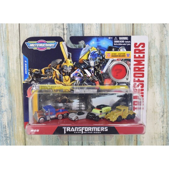 Micro Machines Transformers Series 2 Dark Of The Moon #05 4-Pack New - Picture 1 of 4